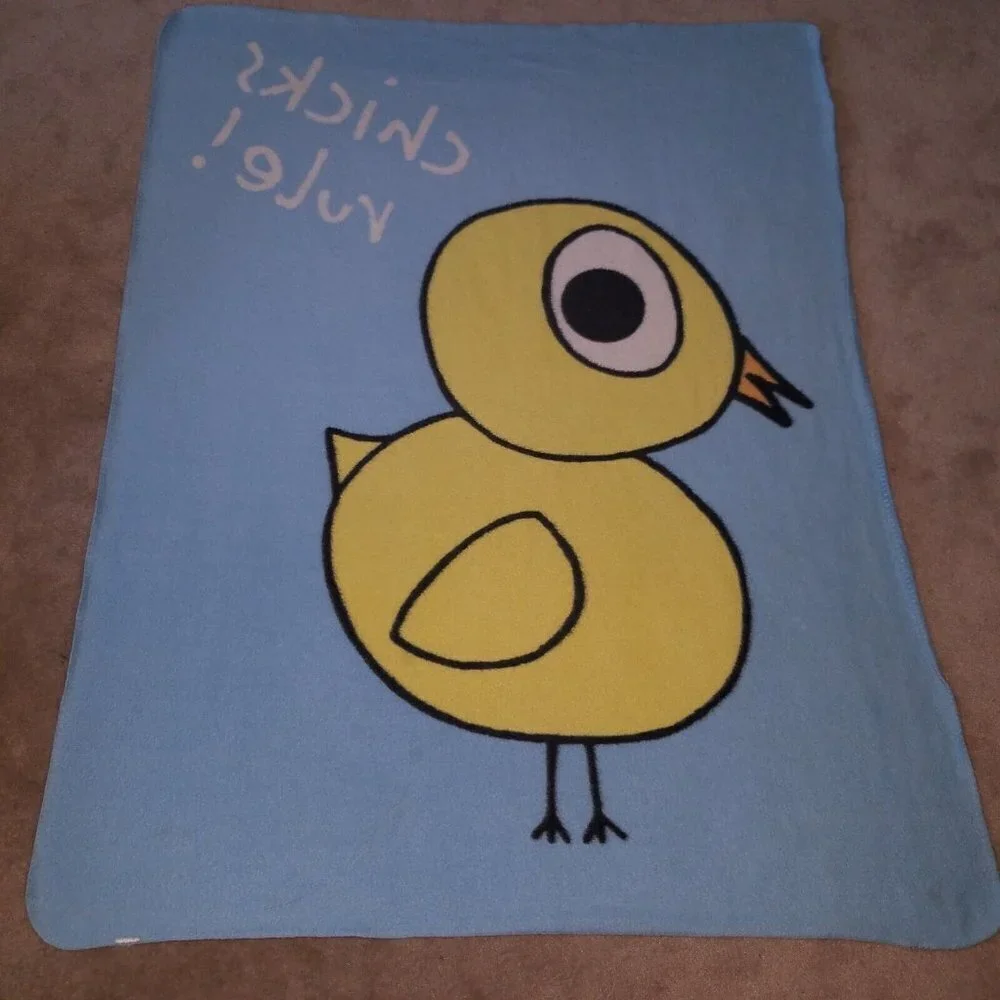 Chicks Rule Blue Yellow Lightweight Fleece Blanket Throw 41x52